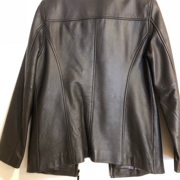 Leather jacket - Picture 2 of 4